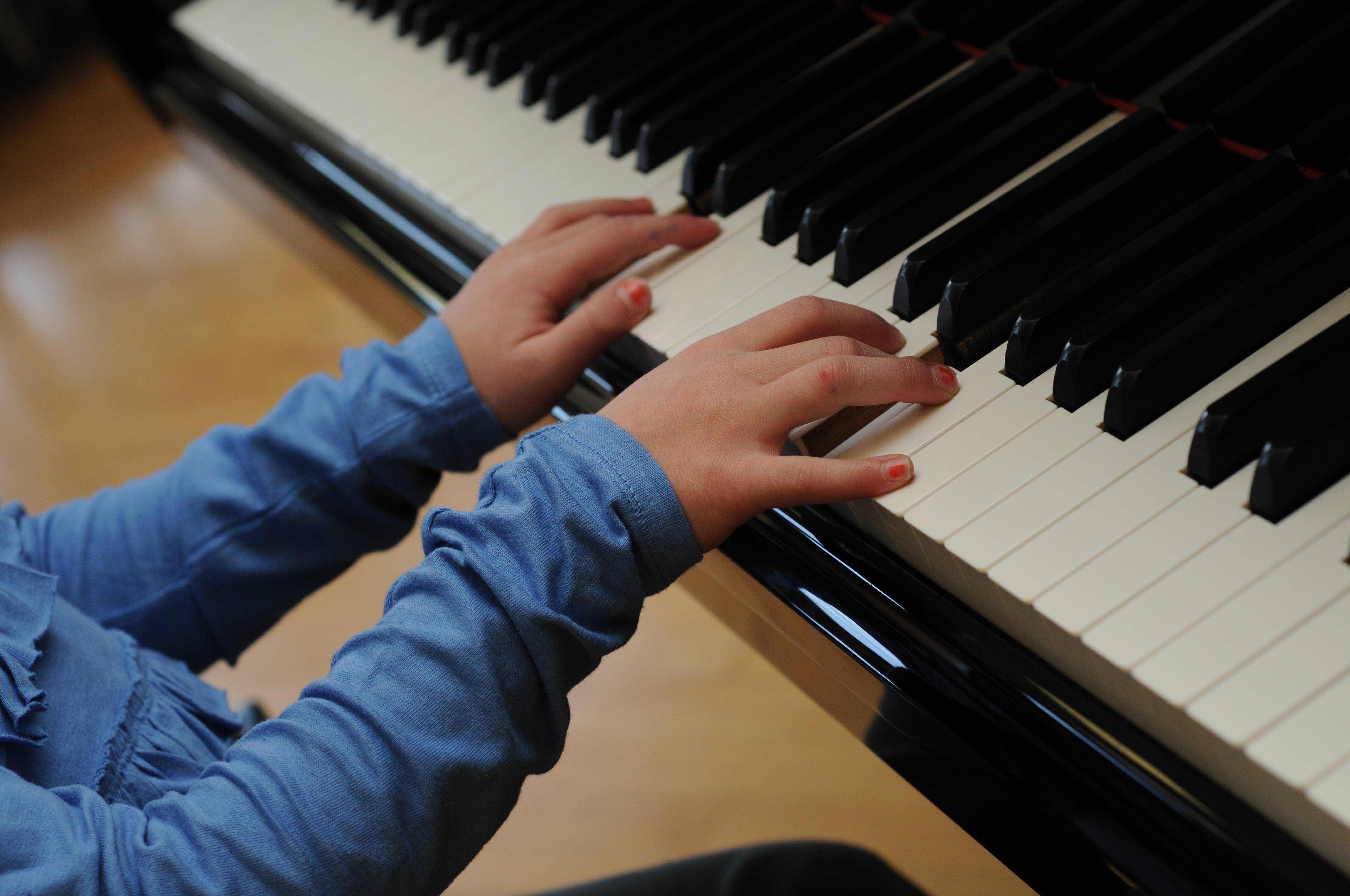 Eva playing the piano